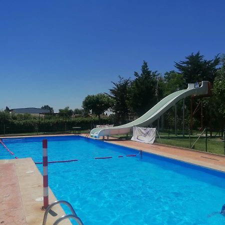Cubillas de Santa Marta Camping Cubillas מראה חיצוני תמונה