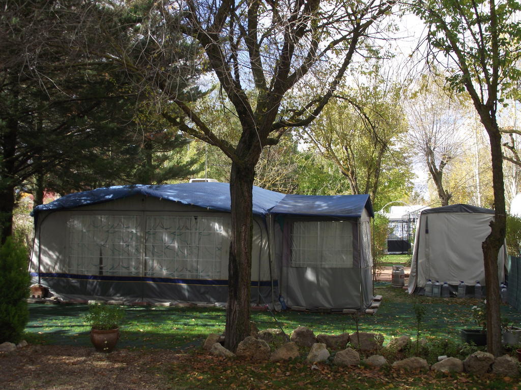 Cubillas de Santa Marta Camping Cubillas מראה חיצוני תמונה